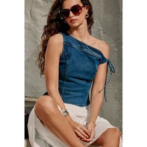 Lulus Lemi Dark Wash Off-the-shoulder Top Blue - Size S